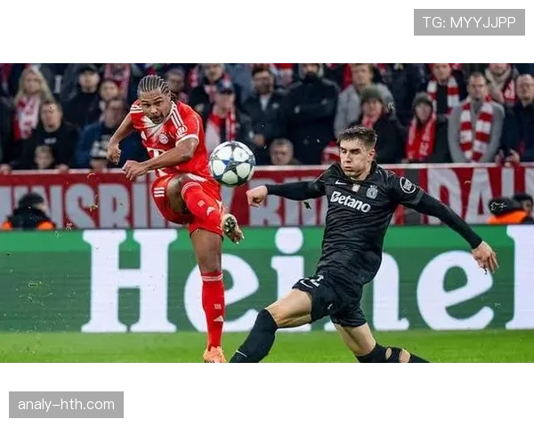 格纳布里与队友精彩配合助球队再获关键胜利