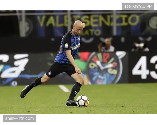 穆西亚拉更衣室融入出色,赢得老将信任与支持 穆西亚拉更衣室融入出色,赢得老将信任与支持